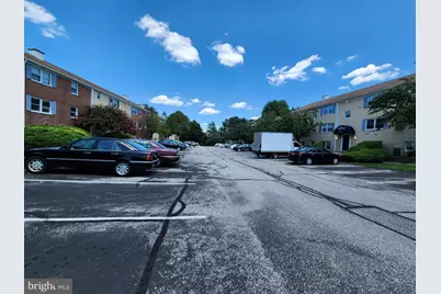 4410 Falls Bridge Drive #H, Baltimore, MD 21211 - Photo 5