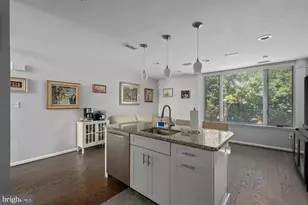2407 Boston St, Baltimore, MD 21224 - Photo 15