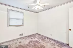 5720 Rockspring Rd, Baltimore, MD 21209 - Photo 9