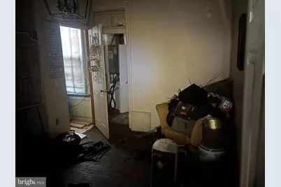 1934 Walbrook Avenue, Baltimore, MD 21217 - Photo 7
