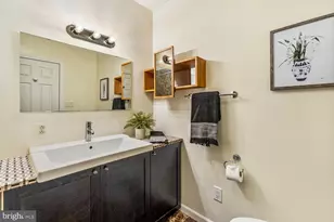 1211 S Clinton St, Baltimore, MD 21224 - Photo 29