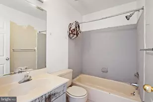2106 E Baltimore St, Baltimore, MD 21231 - Photo 37