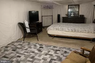 2402 Wilkens Ave, Baltimore, MD 21223 - Photo 29