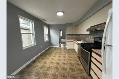 615 S Patterson Park Avenue, Baltimore, MD 21231 - Photo 7