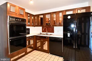 10 E Lee St, Baltimore, MD 21202 - Photo 59