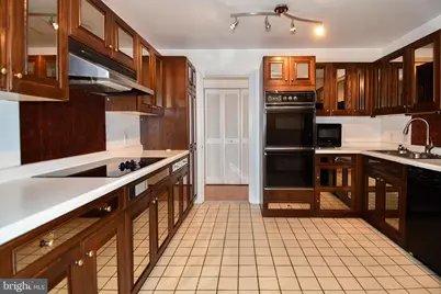 10 E Lee Street #809, Baltimore, MD 21202 - Photo 5