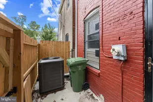 1838 E North Ave, Baltimore, MD 21213 - Photo 17