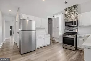 2011 Boone St, Baltimore, MD 21218 - Photo 9