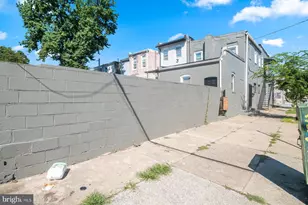 2001 Wilkens Ave, Baltimore, MD 21223 - Photo 3
