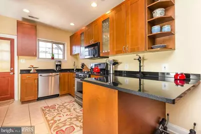 522 S Lakewood Avenue, Baltimore, MD 21224 - Photo 11
