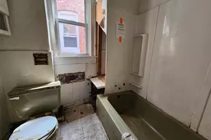 2917 W Mosher St, Baltimore, MD 21216 - Photo 21