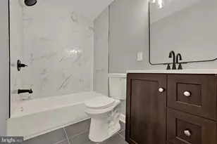 618 Chestnut Hill Ave, Baltimore, MD 21218 - Photo 9