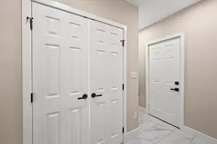 834 N Woodington, Baltimore, MD 21229 - Photo 15