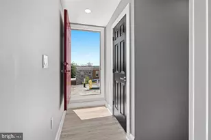 1807 Hollins St, Baltimore, MD 21223 - Photo 15