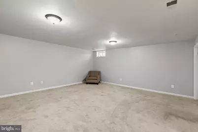 4400 Scarlet Oak Lane, Baltimore, MD 21229 - Photo 29