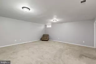 4400 Scarlet Oak Ln, Baltimore, MD 21229 - Photo 29