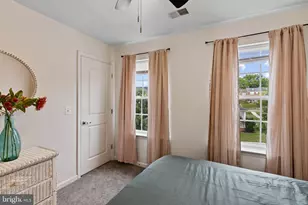4400 Scarlet Oak Ln, Baltimore, MD 21229 - Photo 23