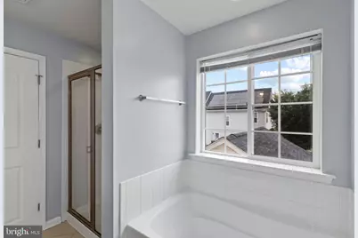 4400 Scarlet Oak Lane, Baltimore, MD 21229 - Photo 21