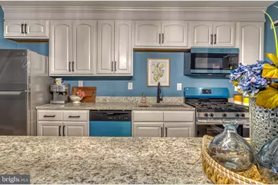 602 E 36th Street, Baltimore, MD 21218 - Photo 15