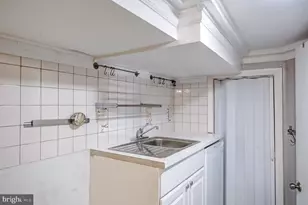 13 E Henrietta St, Baltimore, MD 21230 - Photo 21