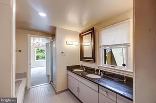 13 E Henrietta St, Baltimore, MD 21230 - Photo 17