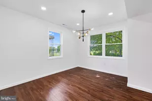 4202 Barrington Rd, Baltimore, MD 21229 - Photo 9