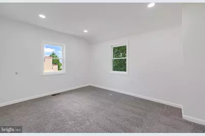 4202 Barrington Road, Baltimore, MD 21229 - Photo 15