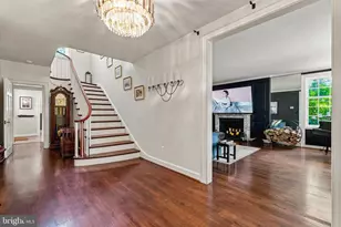 10 W Lake Ave, Baltimore, MD 21210 - Photo 3