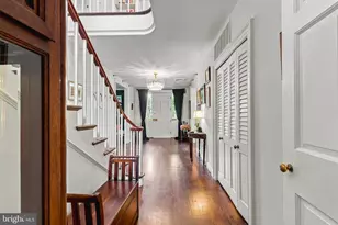10 W Lake Ave, Baltimore, MD 21210 - Photo 31