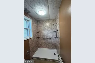 2704 Hamilton Avenue, Baltimore, MD 21214 - Photo 11