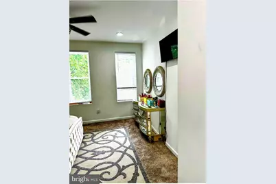 1529 N Bond Street, Baltimore, MD 21213 - Photo 9