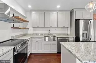 505 S Ellwood Ave, Baltimore, MD 21224 - Photo 9