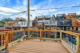 611 S Belnord Ave, Baltimore, MD 21224 - Photo 21