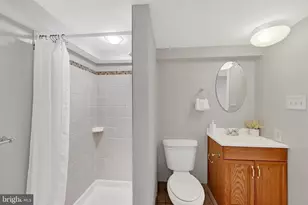 611 S Belnord Ave, Baltimore, MD 21224 - Photo 27