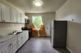 2427 E Lanvale St, Baltimore, MD 21213 - Photo 9