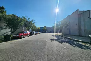 2427 E Lanvale St, Baltimore, MD 21213 - Photo 25