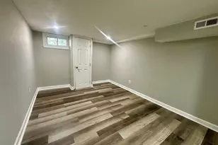 1927 Hollins St, Baltimore, MD 21223 - Photo 15