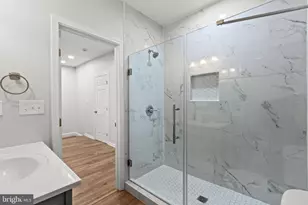 1727 E 33rd St, Baltimore, MD 21218 - Photo 21