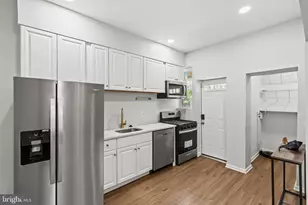 1727 E 33rd St, Baltimore, MD 21218 - Photo 5