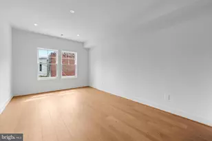 309 E 22nd St, Baltimore, MD 21218 - Photo 23