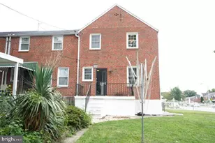5700 Maplehill Rd, Baltimore, MD 21239 - Photo 3