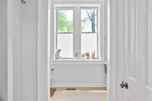 261 Robert St, Baltimore, MD 21217 - Photo 5