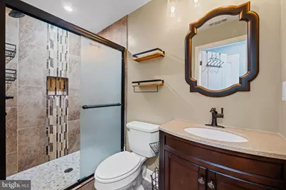 2103 E Chase Street, Baltimore, MD 21213 - Photo 17