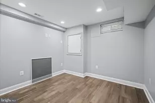 2103 E Chase St, Baltimore, MD 21213 - Photo 27