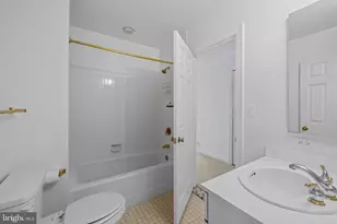 10 E Lee St, Baltimore, MD 21202 - Photo 25
