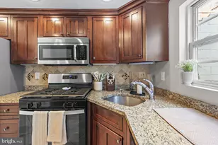 2214 Cambridge St, Baltimore, MD 21231 - Photo 11