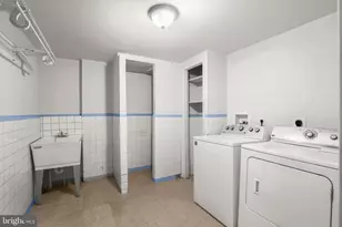 3701 E Lombard St, Baltimore, MD 21224 - Photo 21