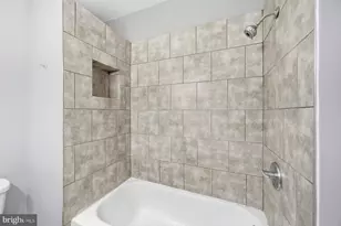 1152 Gorsuch Ave, Baltimore, MD 21218 - Photo 19