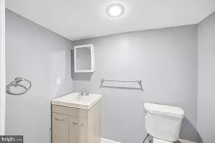 1152 Gorsuch Ave, Baltimore, MD 21218 - Photo 25