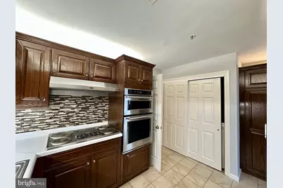 10 E Lee Street #1503, Baltimore, MD 21202 - Photo 5